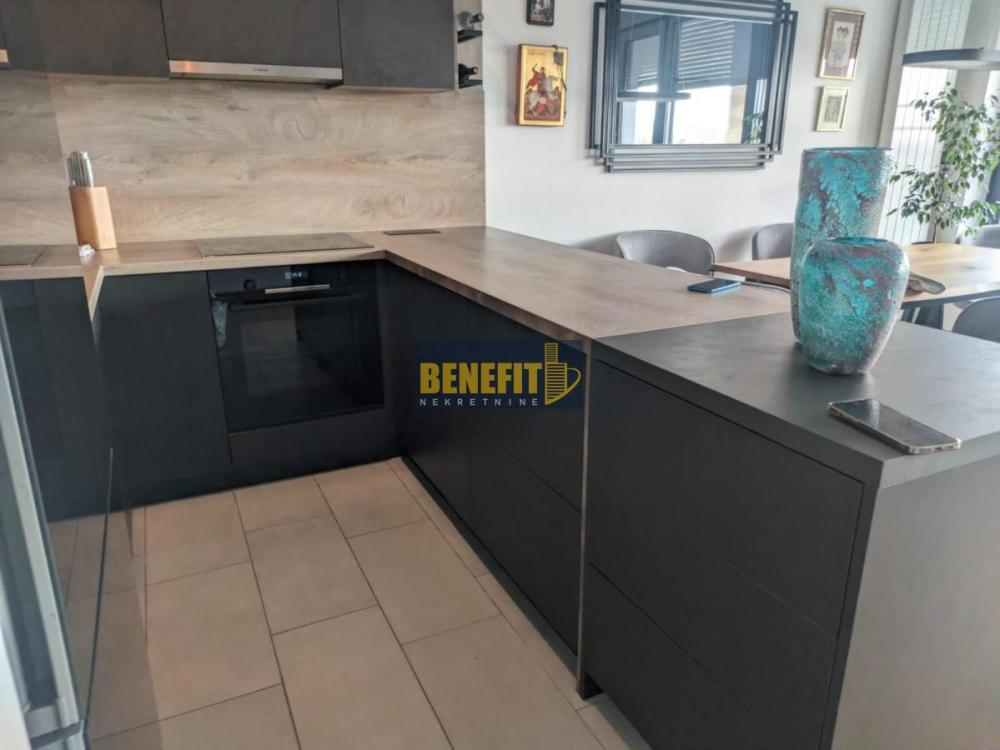 Slika 9 - Četvorosoban stan na prodaju, 90m2, 276.000€