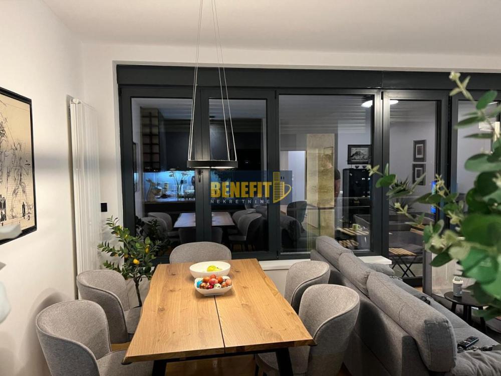 Slika 5 - Četvorosoban stan na prodaju, 90m2, 276.000€