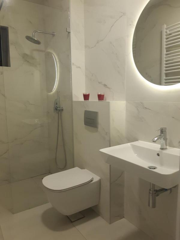 Slika 5 - Jednoiposoban stan za izdavanje, 30m2, 400€