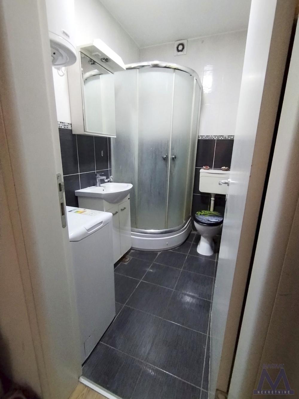 Slika 4 - Jednoiposoban stan na prodaju, 33m2, 123.600€