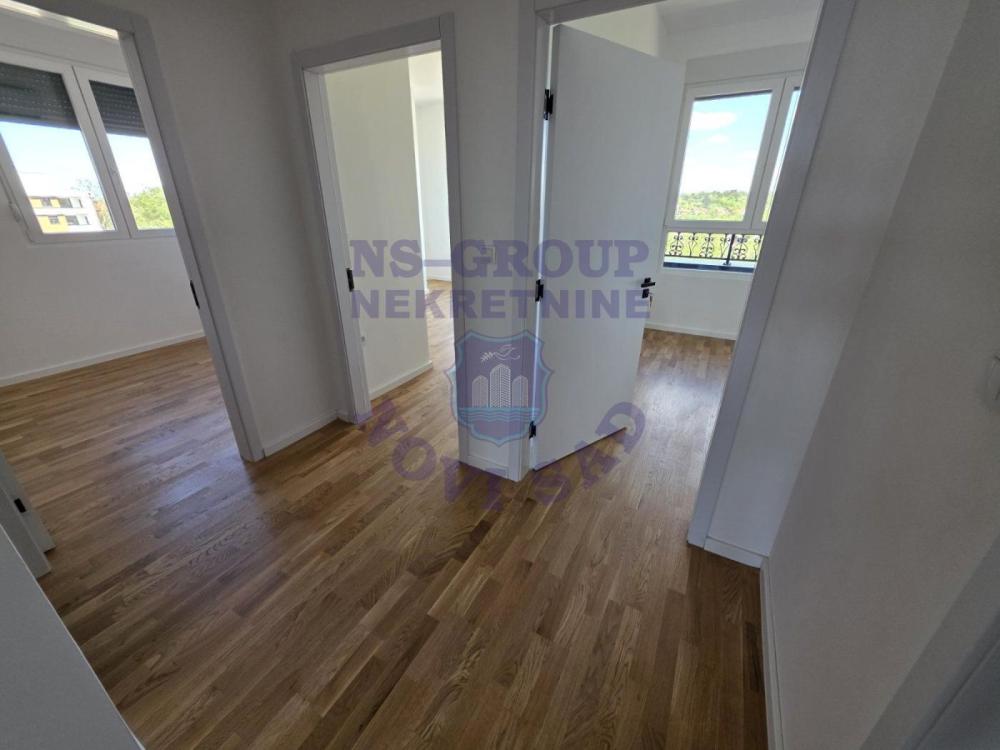 Slika 6 - Petosoban stan na prodaju, 224m2, 236.900€