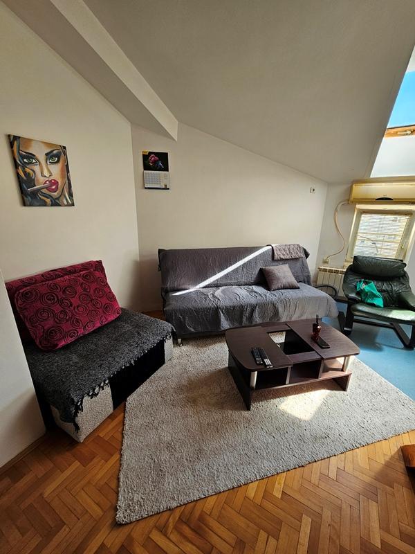 Glavna slika -Miloja Zakića, Jednosoban stan za izdavanje, 31m2, 300€