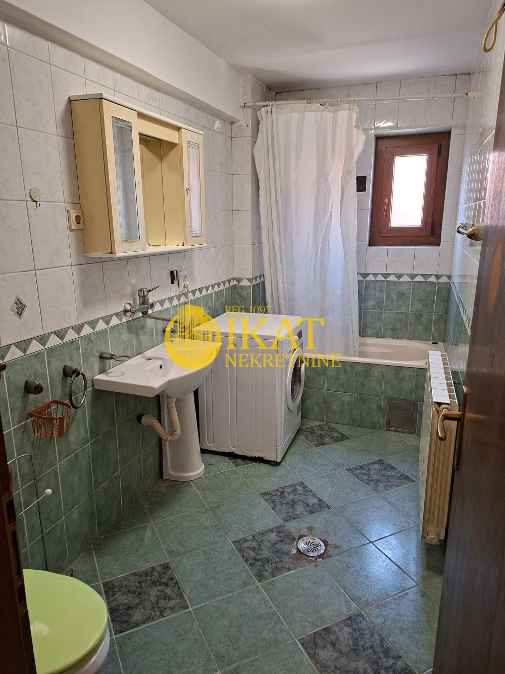 Slika 7 - Vojvode Vlahovića, Trosoban stan za izdavanje, 70m2, 450€
