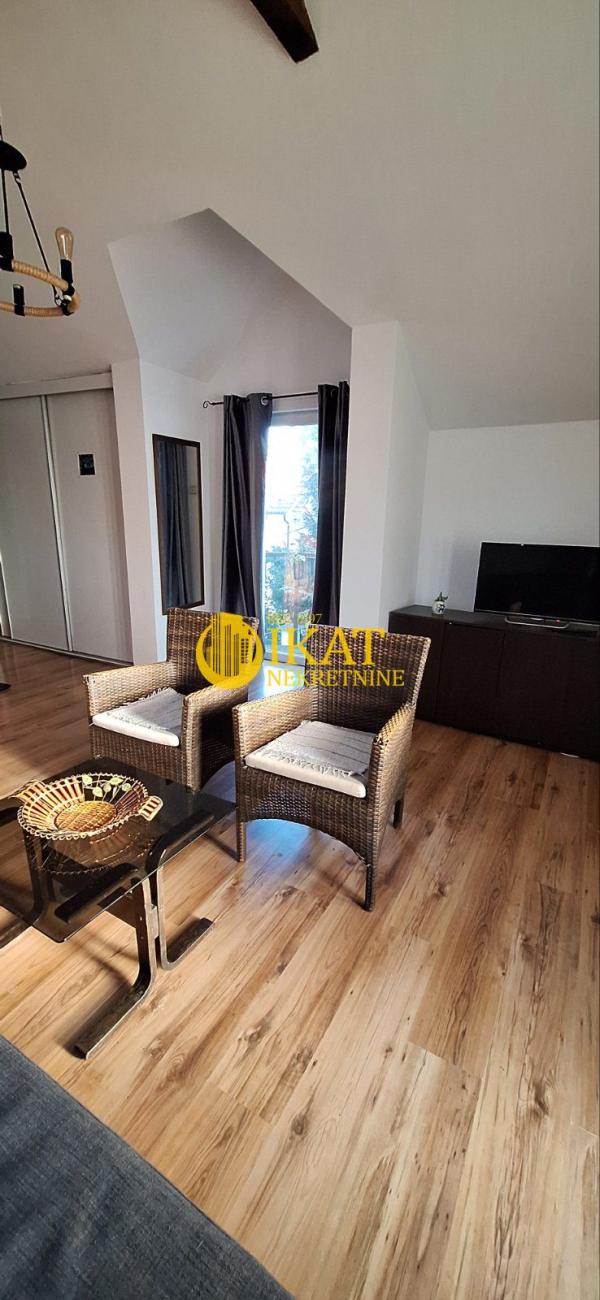 Slika 1 - Sibinjanin Janka, Dvoiposoban stan za izdavanje, 65m2, 850€