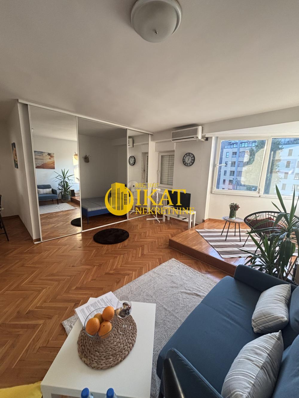 Glavna slika -Ustanička, Jednoiposoban stan na prodaju, 42m2, 159.000€