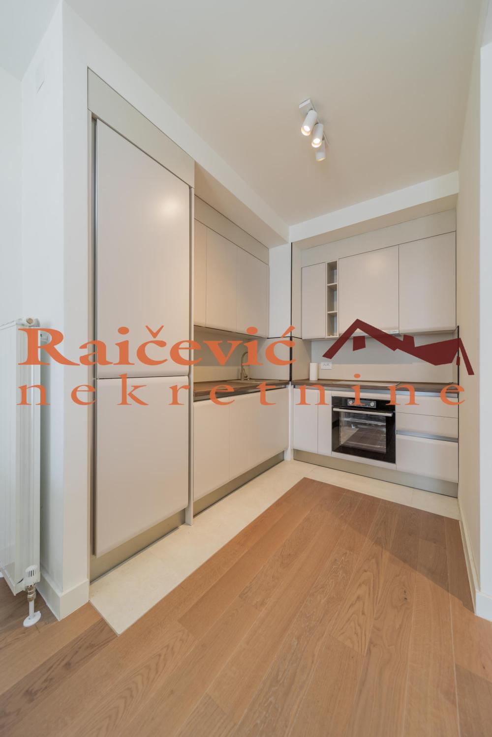 Slika 3 - Luke Celovica Trebinjca, Trosoban stan za izdavanje, 76m2, 1.600€