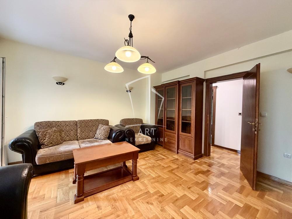 Slika 3 - Stojana Protića, Trosoban stan za izdavanje, 71m2, 1.000€