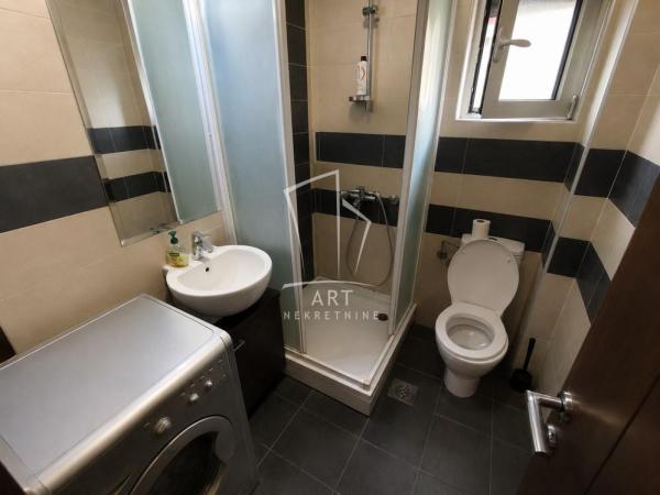 Slika 8 - 21. divizije, Četvorosoban stan za izdavanje, 101m2, 1.100€