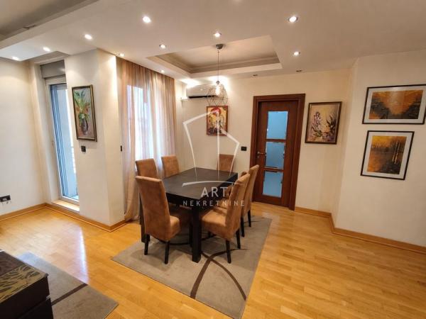 Slika 2 - 21. divizije, Četvorosoban stan za izdavanje, 101m2, 1.100€