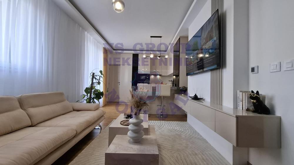 Glavna slika -Četvorosoban stan na prodaju, 127m2, 350.200€
