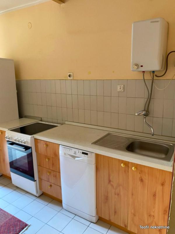 Slika 3 - Gundulićev venac, Četvorosoban stan na prodaju, 84m2, 349.900€