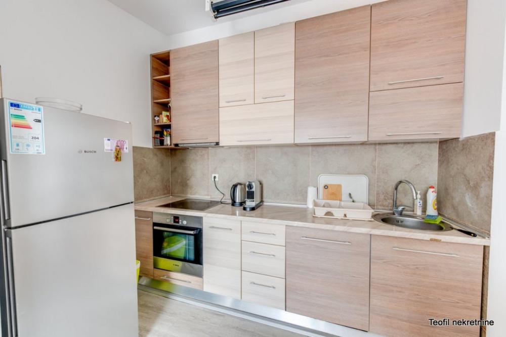 Slika 8 - Pećska, Petosoban stan na prodaju, 118m2, 349.000€