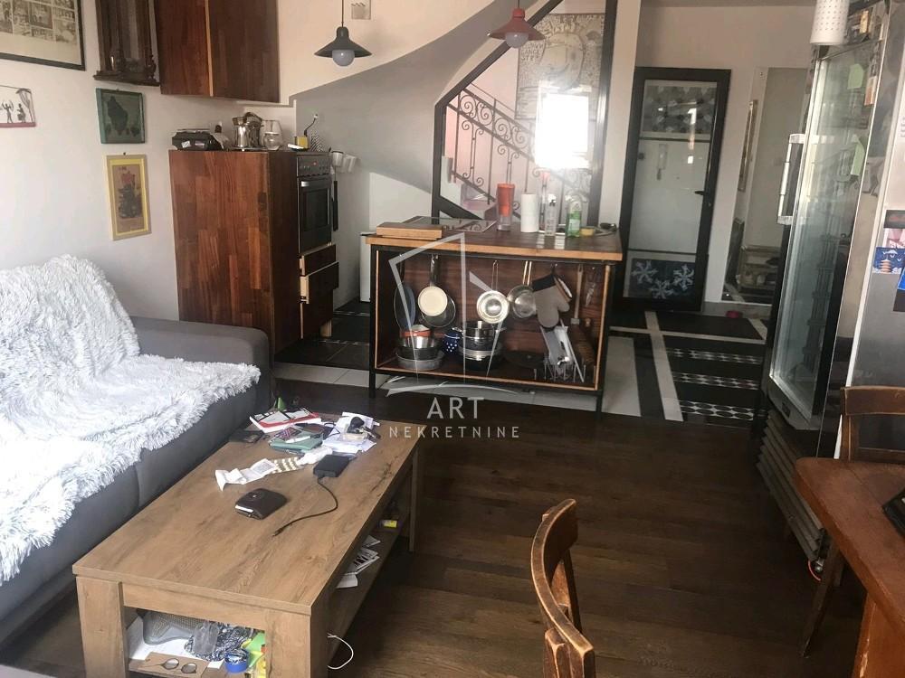 Glavna slika -Glavna, Dvosoban stan za izdavanje, 70m2, 800€