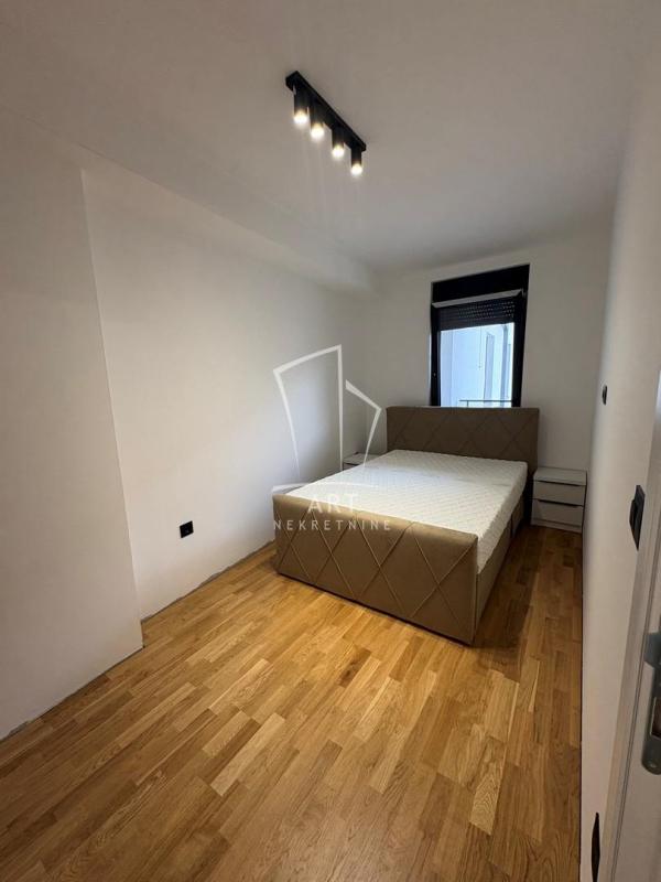 Slika 8 - Branka Pešića, Jednoiposoban stan za izdavanje, 43m2, 650€