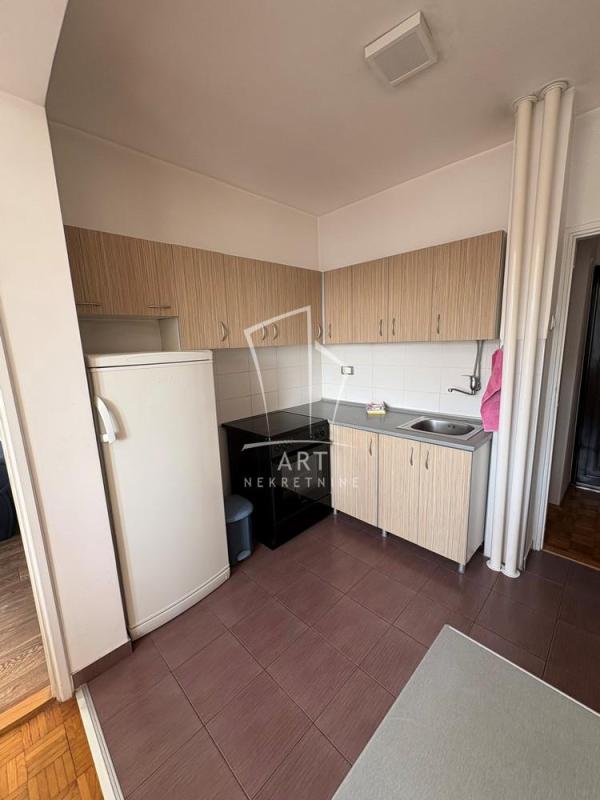 Slika 8 - Bulevar Milutina Milankovića, Dvoiposoban stan za izdavanje, 50m2, 750€
