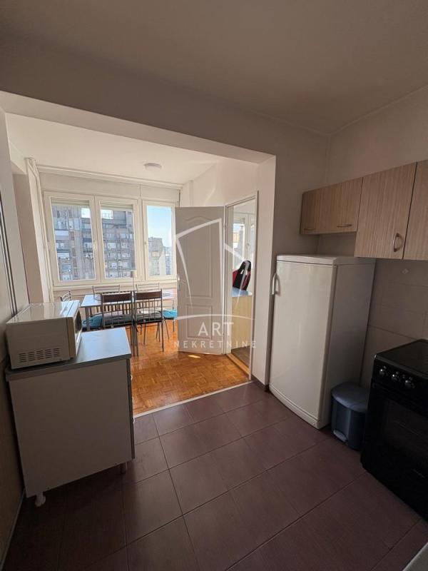 Slika 4 - Bulevar Milutina Milankovića, Dvoiposoban stan za izdavanje, 50m2, 750€