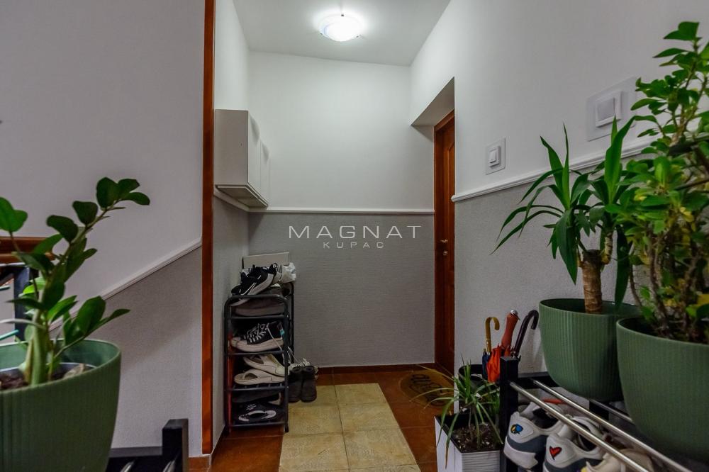 Slika 7 - Šantićeva, Četvorosoban stan na prodaju, 105m2, 395.000€