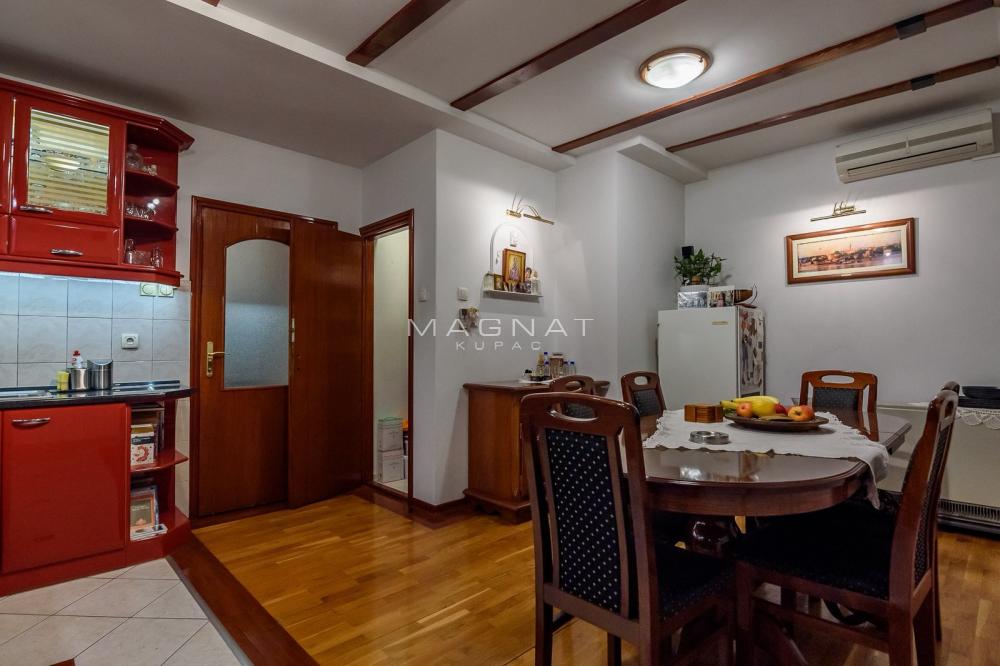 Slika 2 - Šantićeva, Četvorosoban stan na prodaju, 105m2, 395.000€
