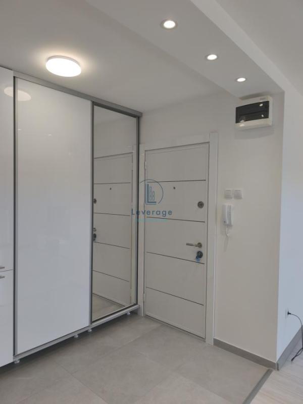 Slika 7 - Bulevar Arsenija Čarnojevića, Dvosoban stan za izdavanje, 58m2, 800€