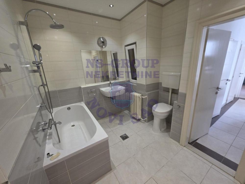 Slika 0 - Trosoban stan na prodaju, 112m2, 297.760€