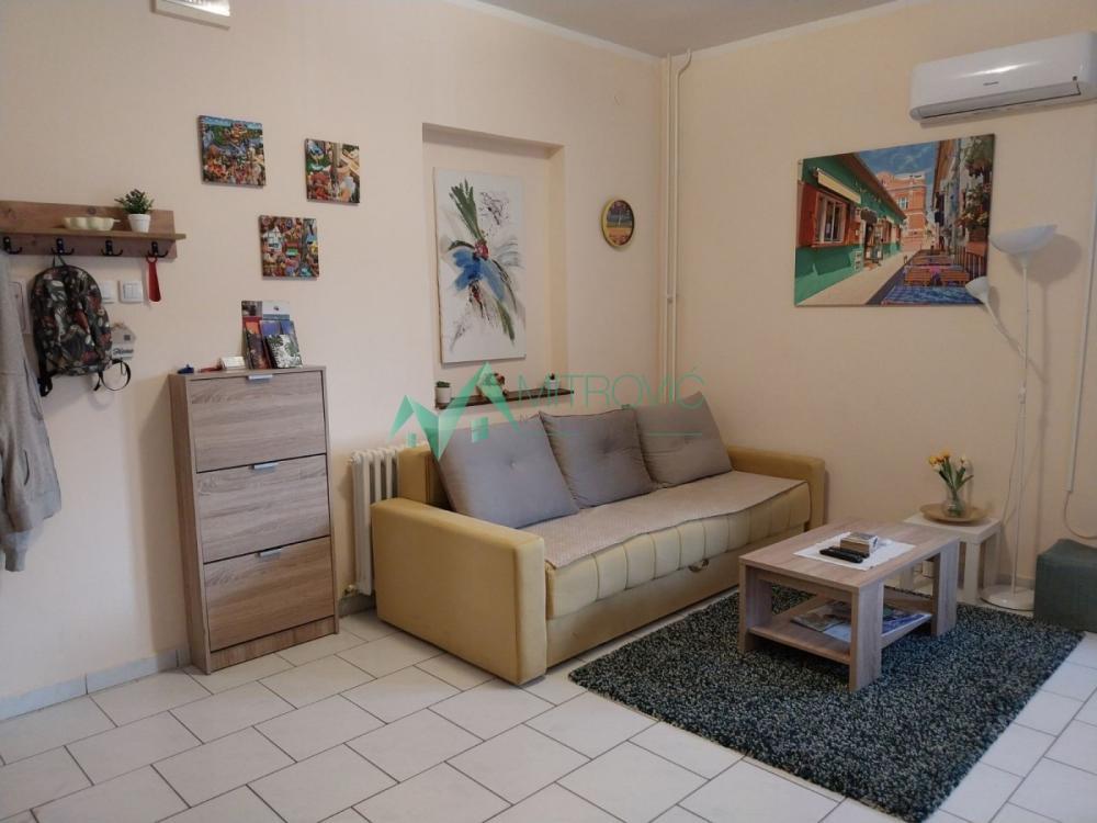 Glavna slika -Trosoban stan na prodaju, 50m2, 123.600€