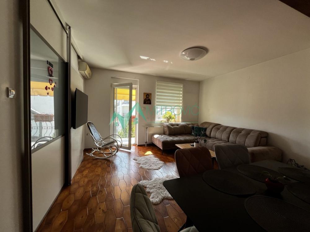 Slika 1 - Petosoban stan na prodaju, 129m2, 293.550€