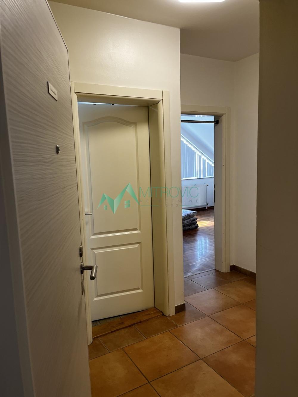 Slika 3 - Petosoban stan na prodaju, 129m2, 293.550€