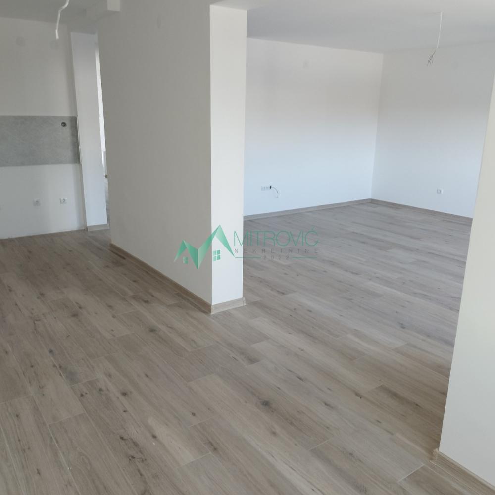 Slika 9 - Šestosoban stan na prodaju, 137m2, 234.070€