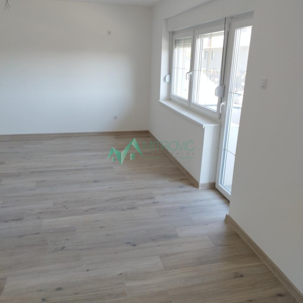 Slika 1 - Šestosoban stan na prodaju, 137m2, 234.070€