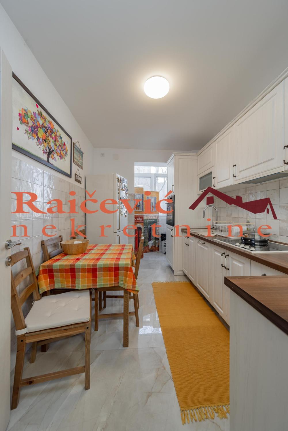 Slika 4 - Neznanog junaka, Trosoban stan na prodaju, 80m2, 340.000€