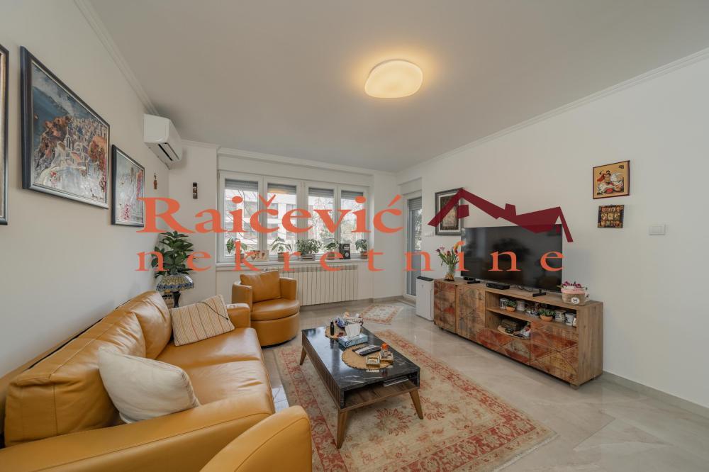Glavna slika -Neznanog junaka, Trosoban stan na prodaju, 80m2, 340.000€