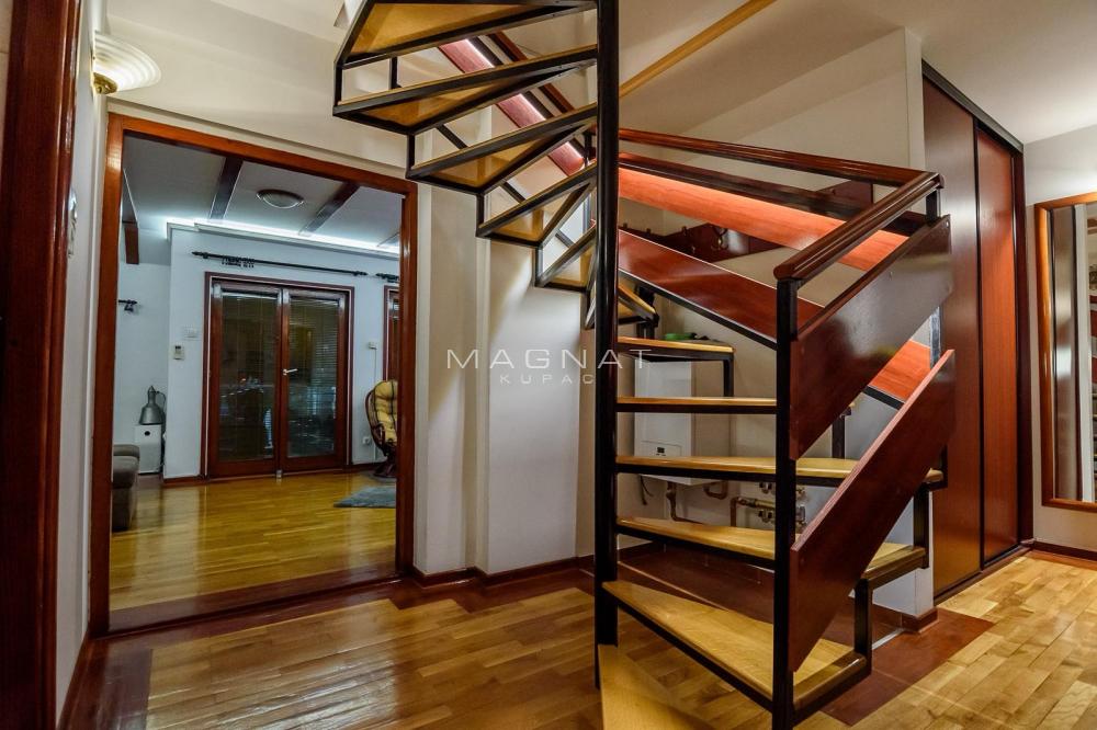 Slika 5 - Šantićeva, Četvorosoban stan na prodaju, 105m2, 395.000€