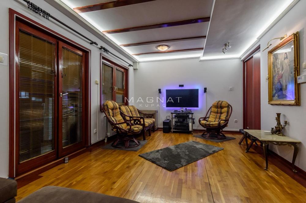 Slika 2 - Šantićeva, Četvorosoban stan na prodaju, 105m2, 395.000€