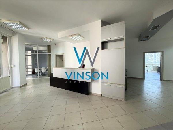 Slika 4 - Bulevar oslobođenja,  Lokal za izdavanje, 282m2, 3.384€