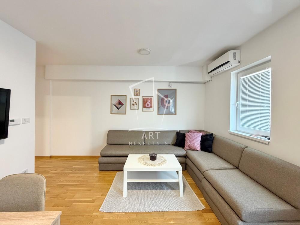 Slika 2 - Vojvode Stepe, Jednoiposoban stan za izdavanje, 38m2, 700€