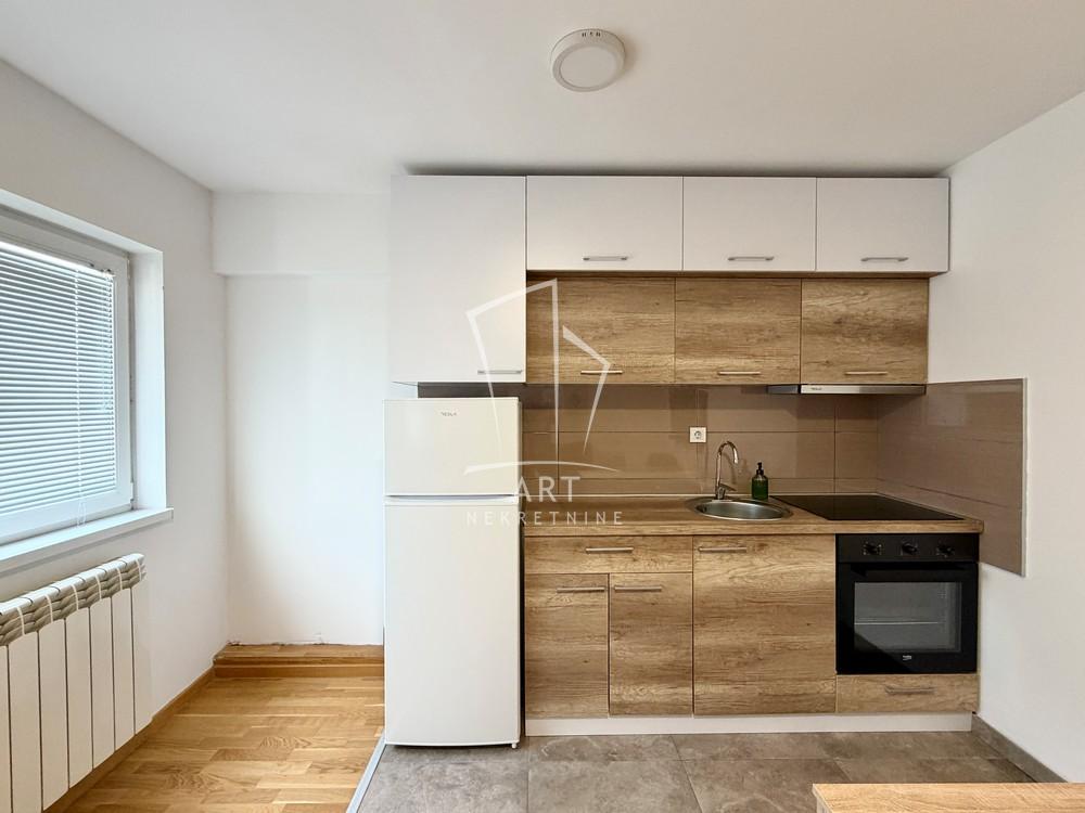Slika 3 - Vojvode Stepe, Jednoiposoban stan za izdavanje, 38m2, 700€
