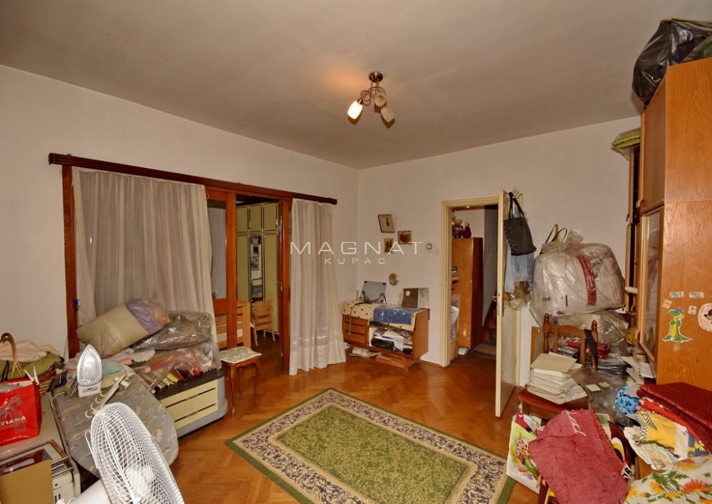 Slika 3 - Dostojevskog,  Kuća na prodaju, 212m2, 430.000€