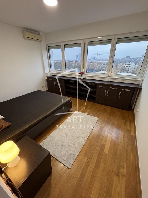Slika 6 - Ljutice Bogdana, Dvoiposoban stan na prodaju, 64m2, 249.600€