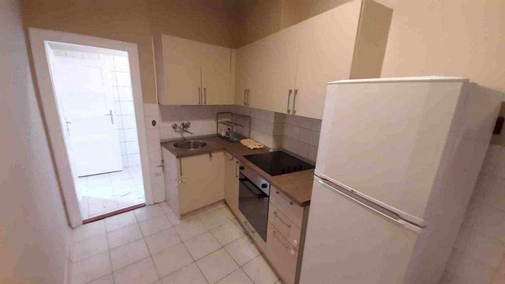 Slika 4 - Kosančićev Venac, Dvosoban stan za izdavanje, 60m2, 750€