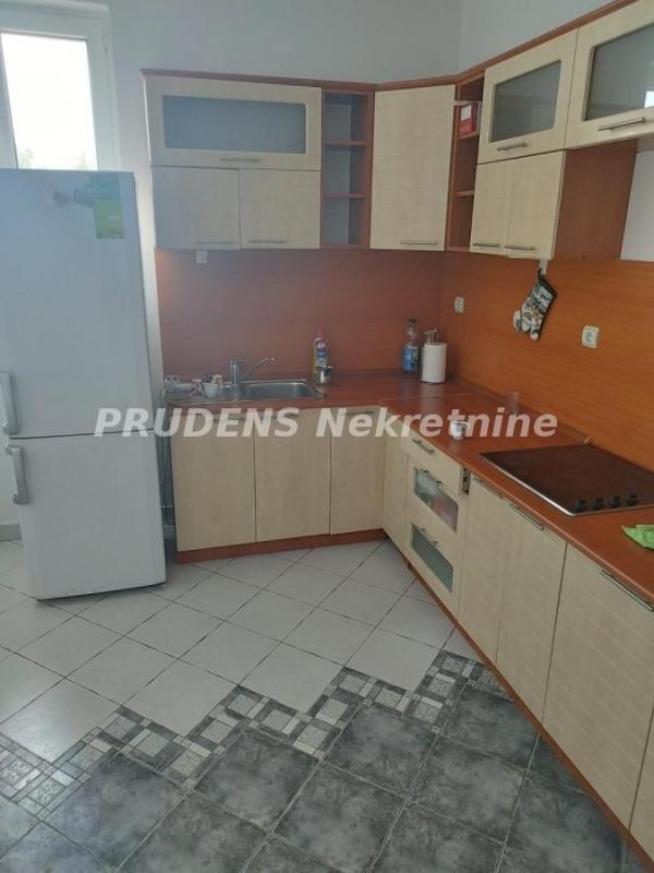 Slika 2 - Vojvođanska,  Lokal za izdavanje, 100m2, 1.000€