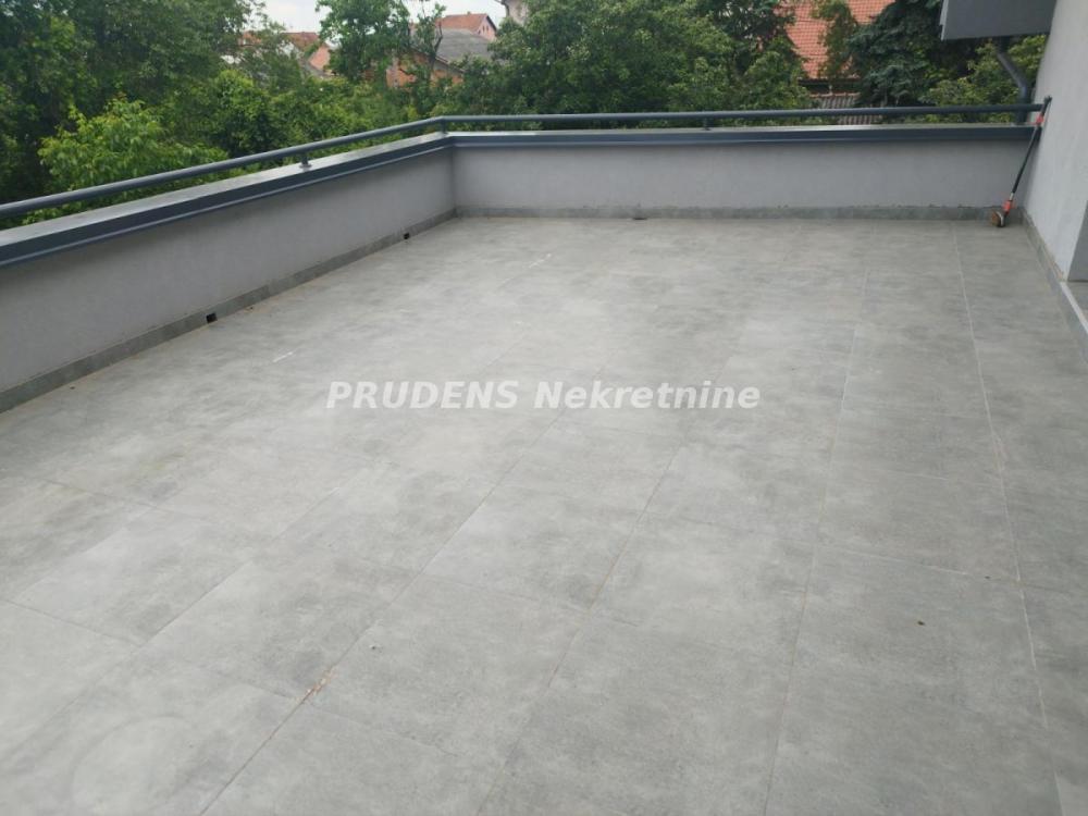 Slika 10 - Vojvođanska,  Lokal za izdavanje, 100m2, 1.000€