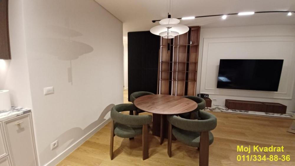Slika 3 - Trosoban stan za izdavanje, 92m2, 2.300€