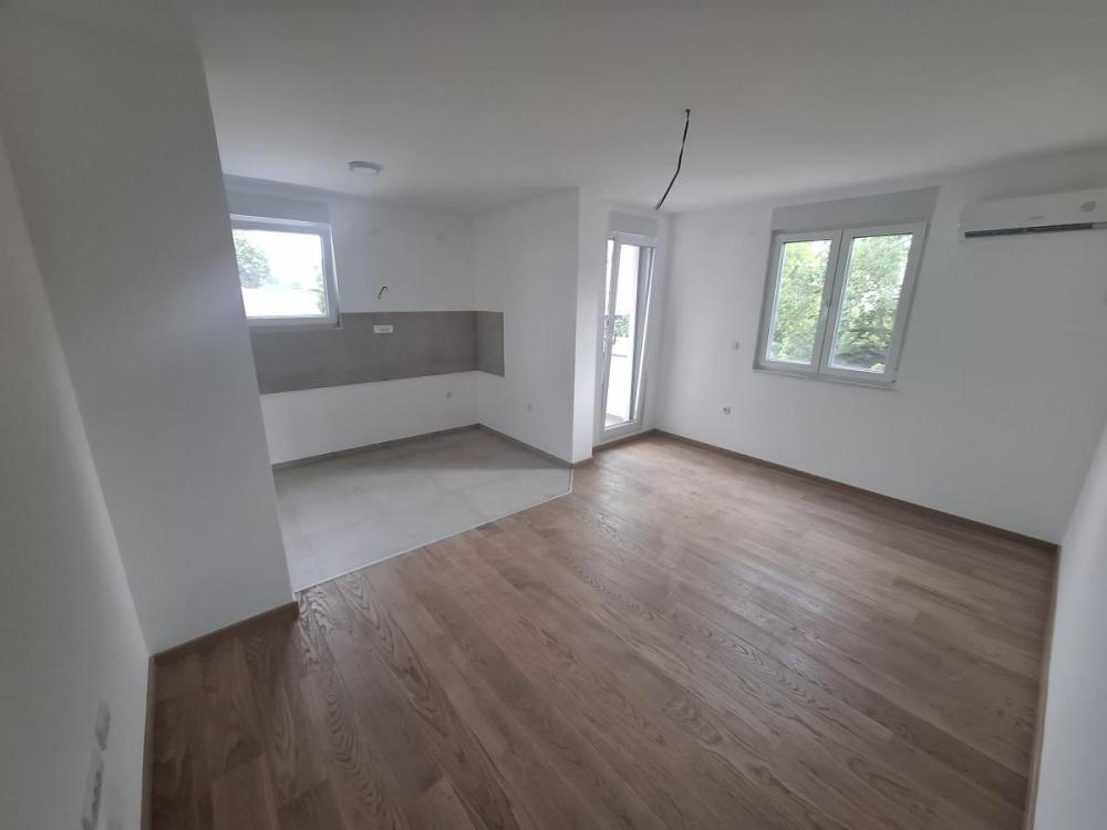 Slika 1 - Dvosoban stan na prodaju, 42m2, 125.500€