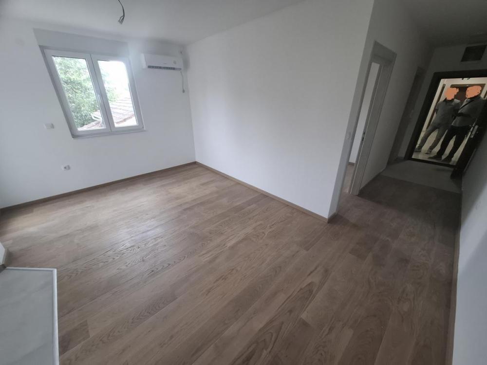 Slika 3 - Dvosoban stan na prodaju, 42m2, 125.500€