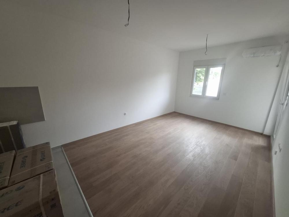 Glavna slika -Dvoiposoban stan na prodaju, 53m2, 153.000€