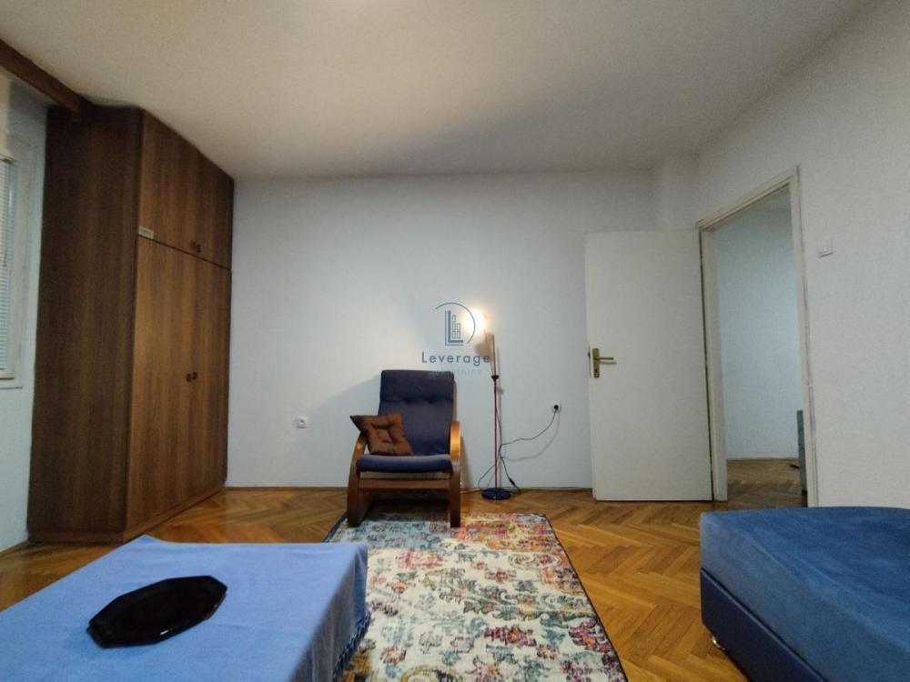 Slika 2 - Resavska, Trosoban stan za izdavanje, 72m2, 550€