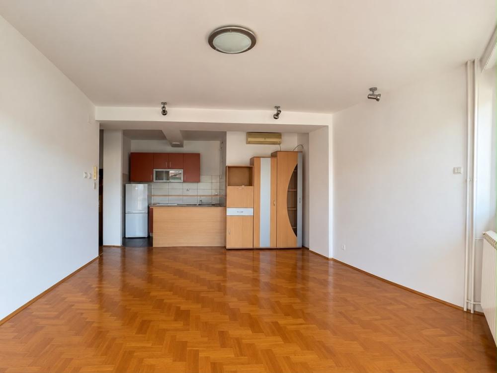 Slika 0 - Ljube Didića, Dvosoban stan na prodaju, 41m2, 189.000€
