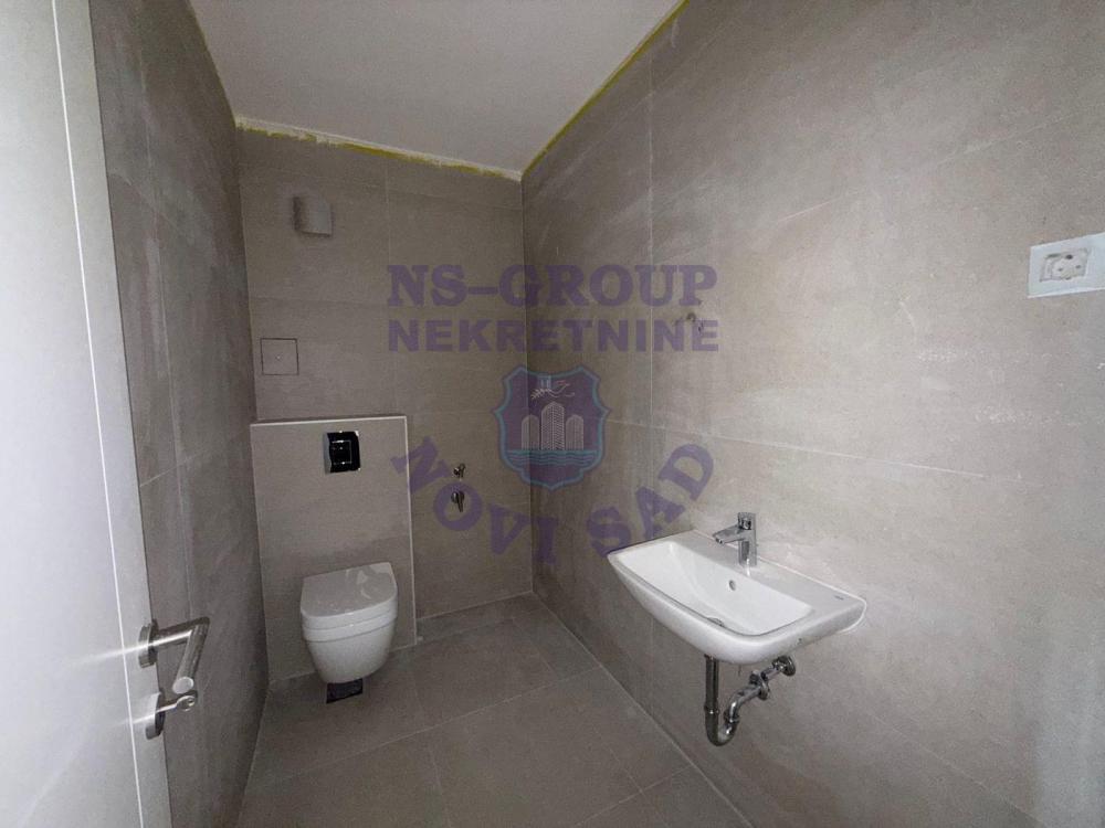 Slika 1 - Četvorosoban stan na prodaju, 93m2, 242.850€