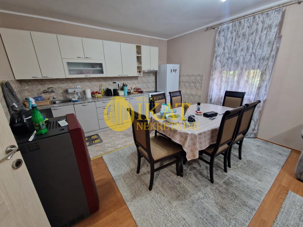 Slika 4 - Svetosavska,  Kuća na prodaju, 91m2, 185.000€