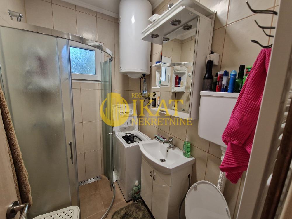 Slika 5 - Svetosavska,  Kuća na prodaju, 91m2, 185.000€